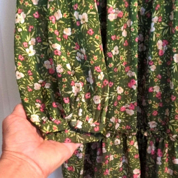 Zara Green Floral Long-Sleeve Dress - Picture 5 of 6